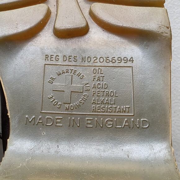 Dr. Martens 8542 Brown Leather Boots Made in England Chunky Workwear Gorpcore W6 - Picture 10 of 13